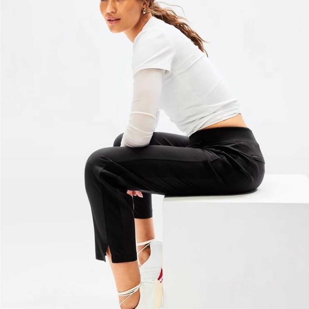🆕 Athleta Brooklyn Ankle Pant